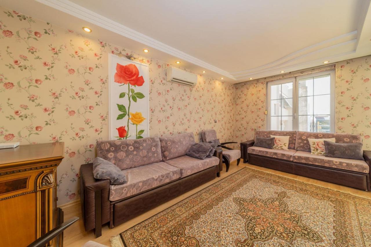 Lovely Flat With Sea View Near Beach In Muratpasa Antália Exterior foto